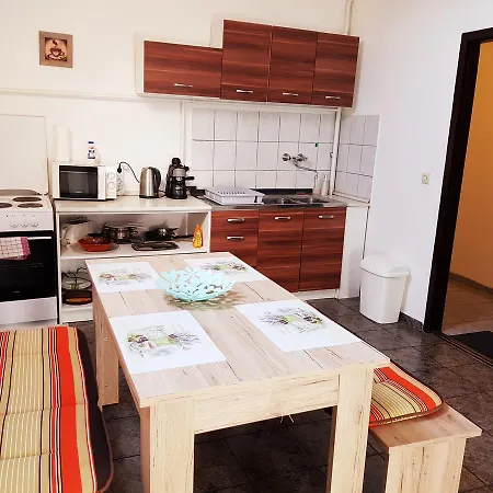 La Boheme Apartman Мишкольц Экстерьер фото